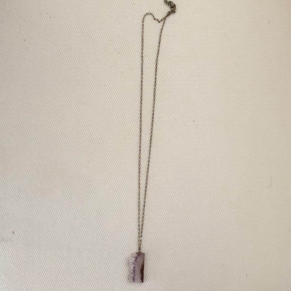Long necklace with purple stone
